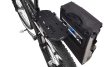 Fästs enkelt i skenorna på Thule Pack ’n Pedal Tour Rack för att förskjuta cykelväskorna längre bak på cykeln.